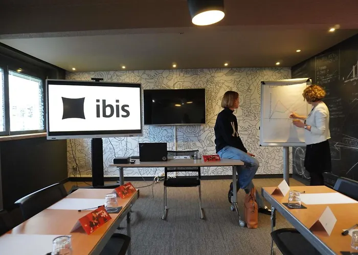 Ibis Sud Hotell 3*