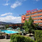 Ibis Sud ホテル