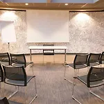 Ibis Sud 3*