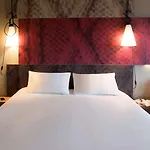 ホテル Ibis Sud