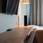 Ibis Sud ホテル 3*