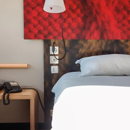 Ibis Sud Hotell 3*