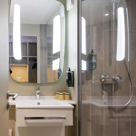 Ibis Sud 3* Valence (Drome)